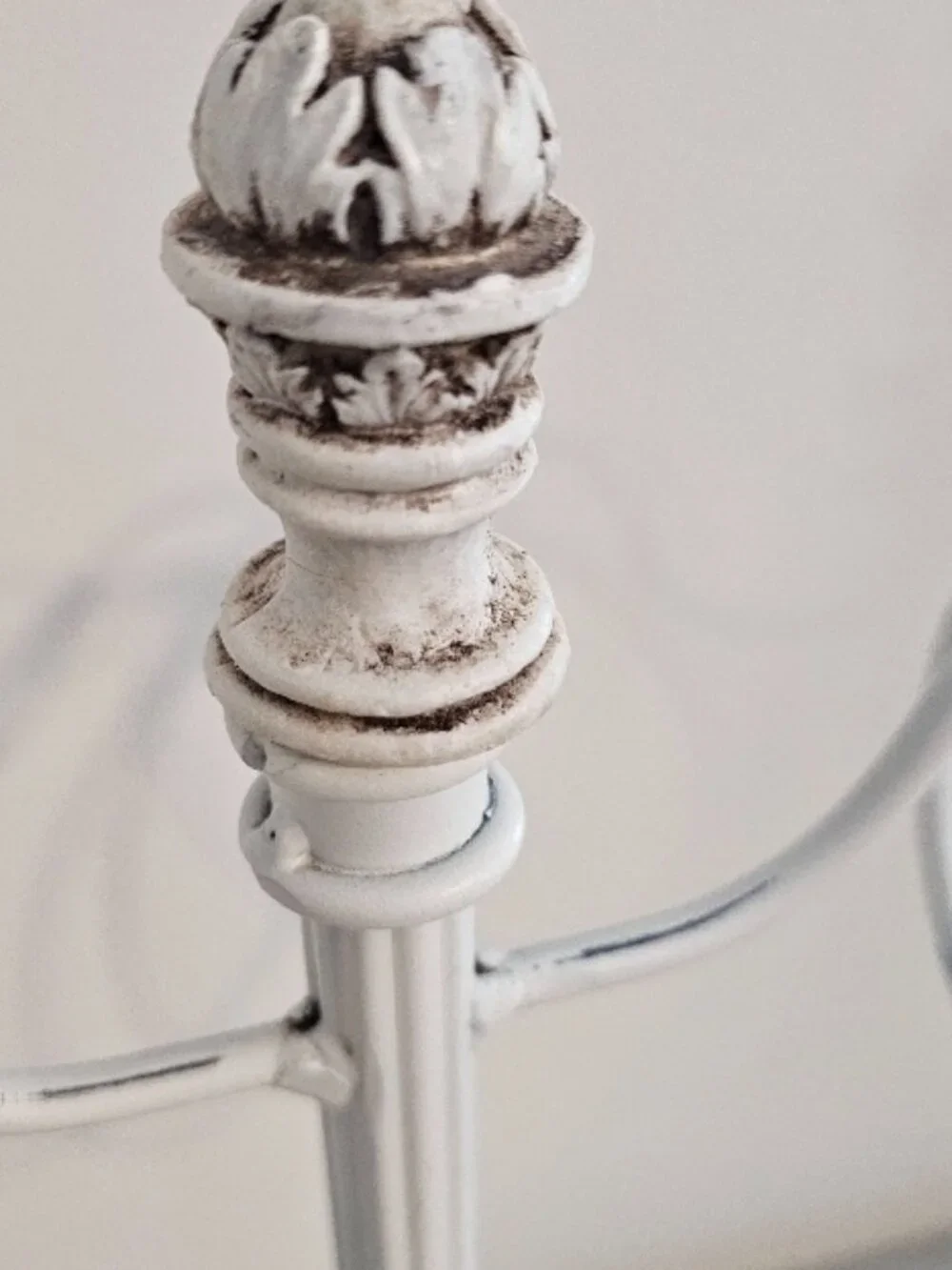 Hand Towel Holder Rack Ring Shabby Chic Distressed Weathered Cottage Bath